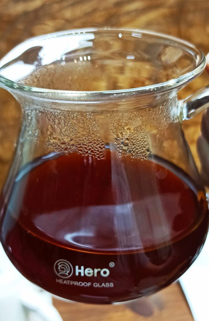 Hướng dẫn pha cà phê V60 pour over cho người mới bắt đầu