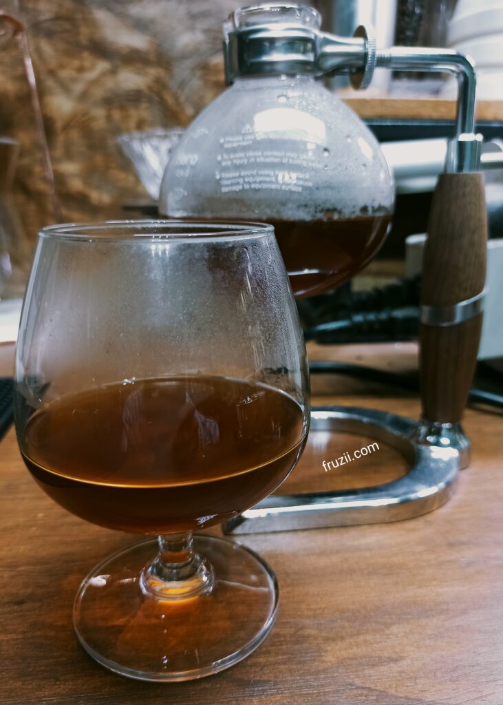 Cách pha cà phê syphon ngon