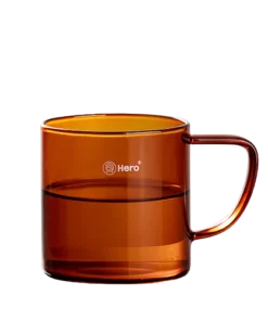 Ly thuỷ tinh màu hổ phách